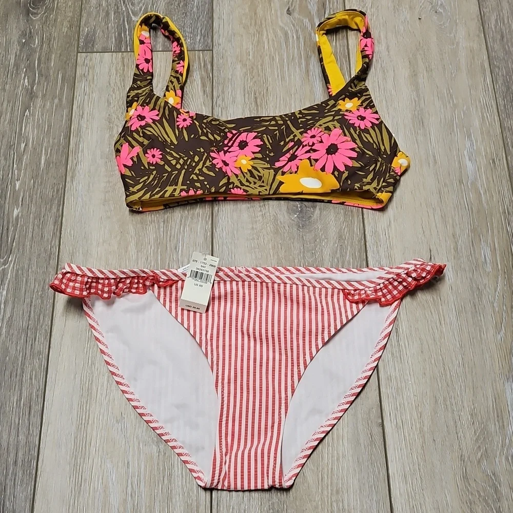 Aerie Bundle Mixed Bikini Pieces Scoop Neck Ruffle Seersucker Bottom Women's XS